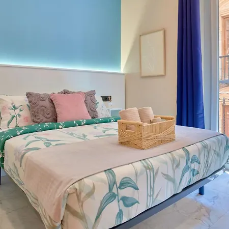 Casa Vestali Konukevi Granada