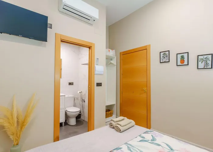 Casa Vestali 3* Granada